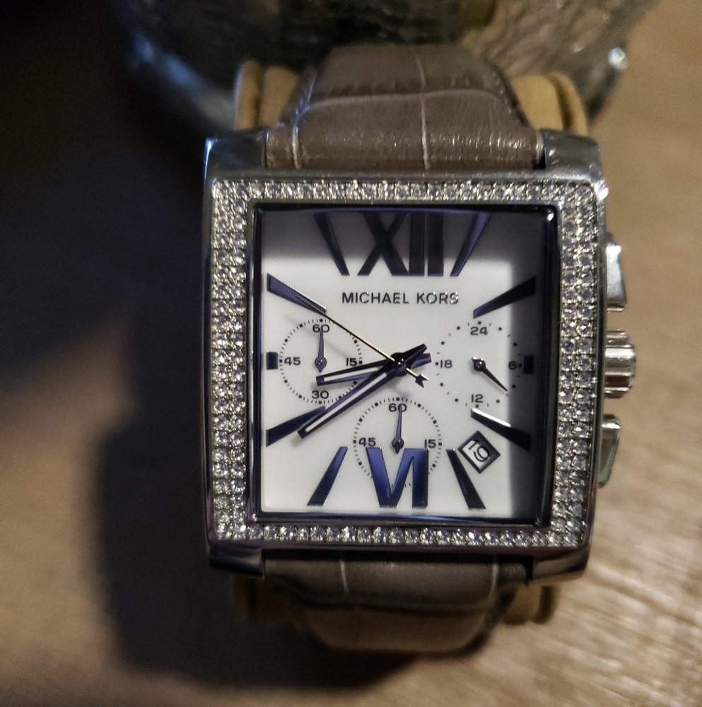 Michael Kors 'Gia' Square Chronograph Leather Stra